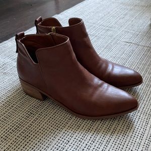 Franco Sarto size 9 brown ankle boots